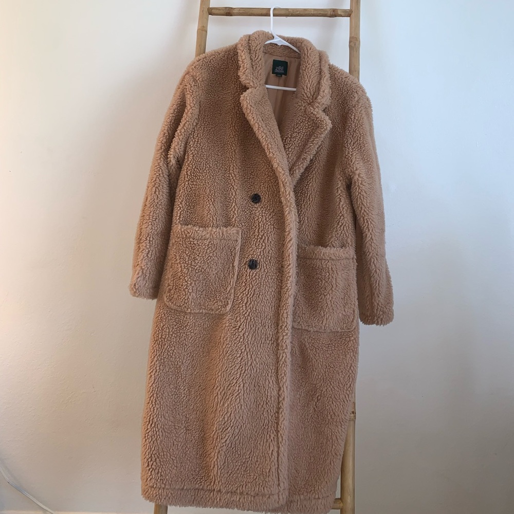 Tan Wild Fable Size M Teddy bear fuzzy long coat